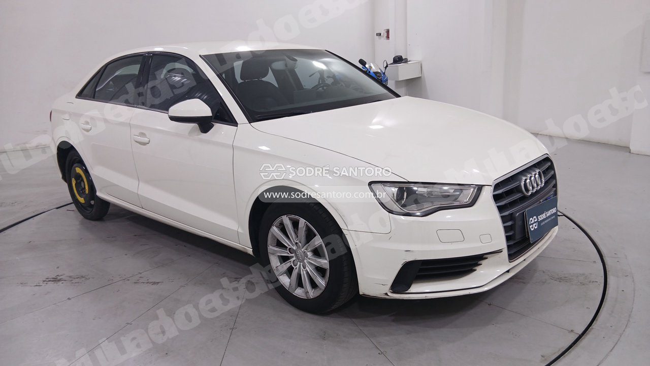 Audi A3 Lm 122Cv I 2015 em leilao em Brasil