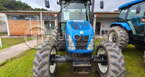 Máquina agrícola em leilão em Campo Largo/PR - Lote 2