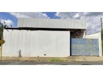 Imovel de 676 m2 em leilao em Américo Brasiliense/SP