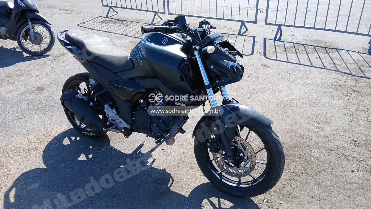 Yamaha Fz15 Fazer 2025 em leilão em Brasil
