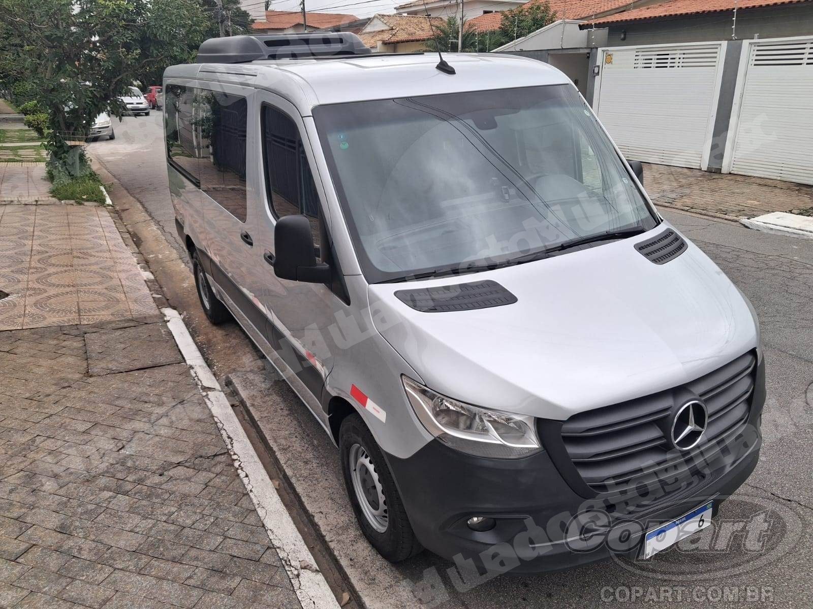 Lote em leilao em Brasil
