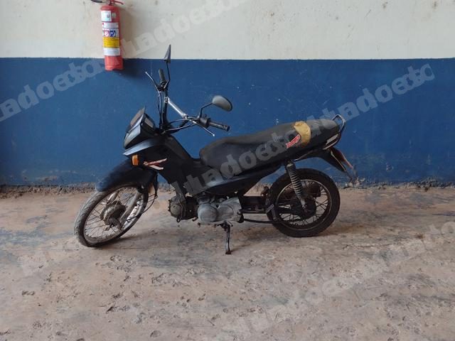 Honda 2013 em leilao em Brasil - Lote 3