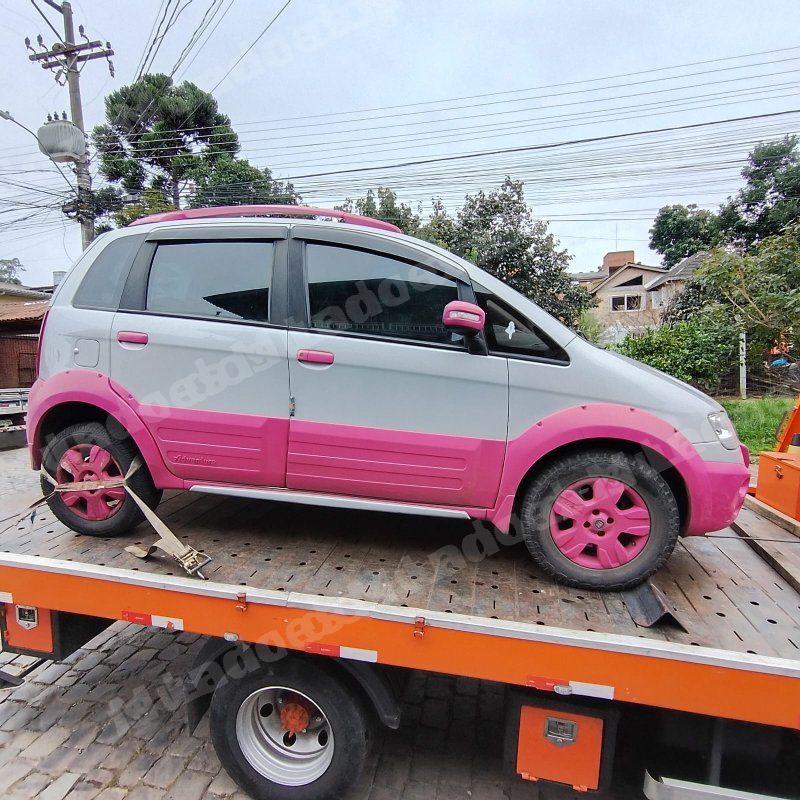 Fiat em leilao em Brasil