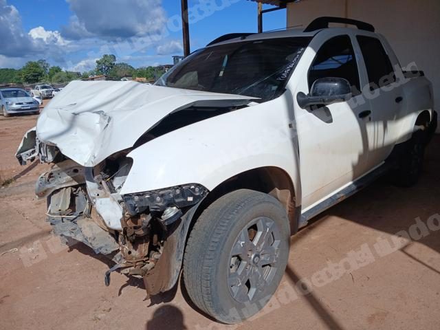 Renault em leilao em Brasil