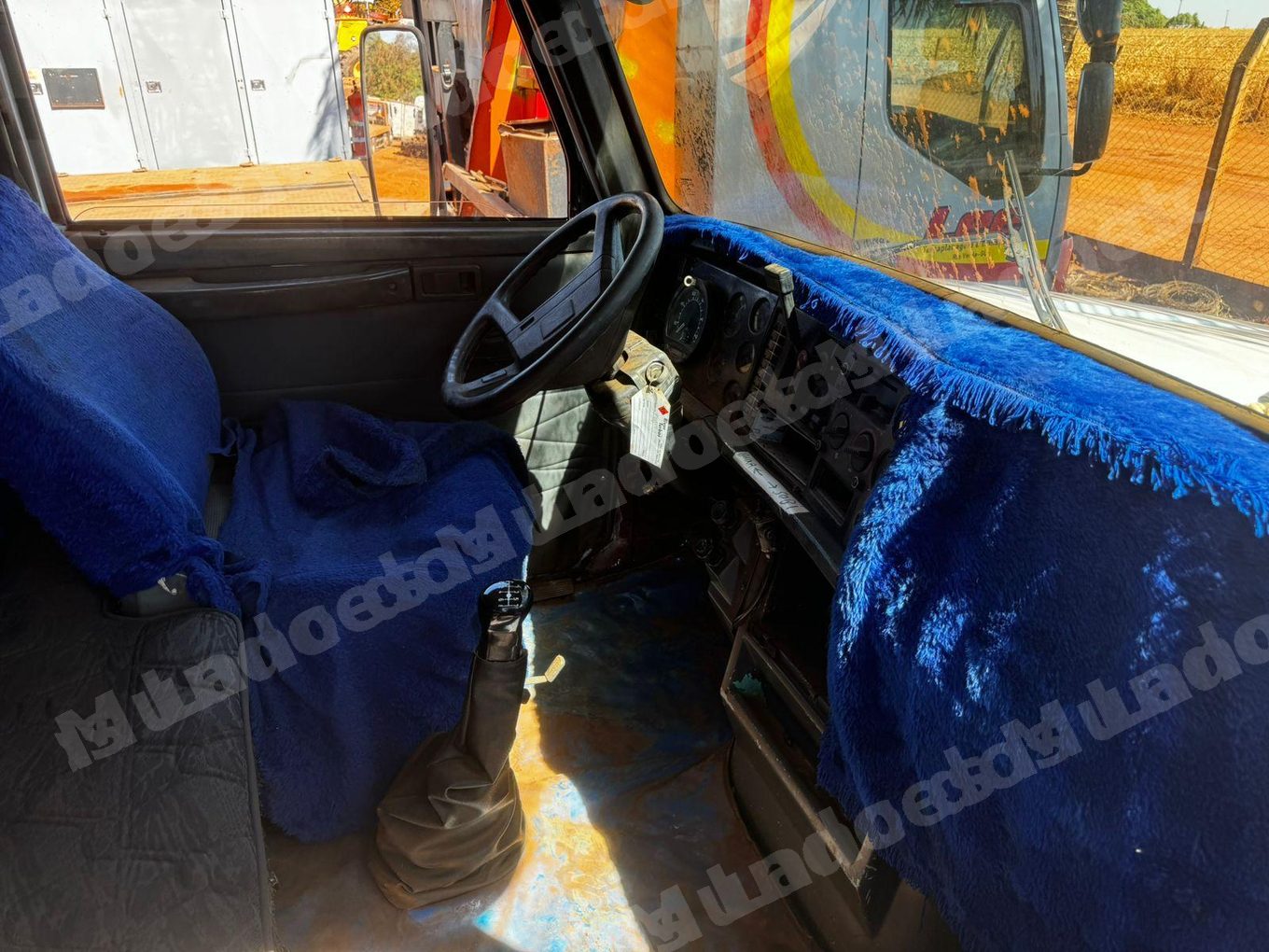 Volvo em leilao em Rio Verde/GO