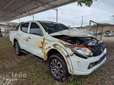 Mitsubishi em leilao em Candeias/BA