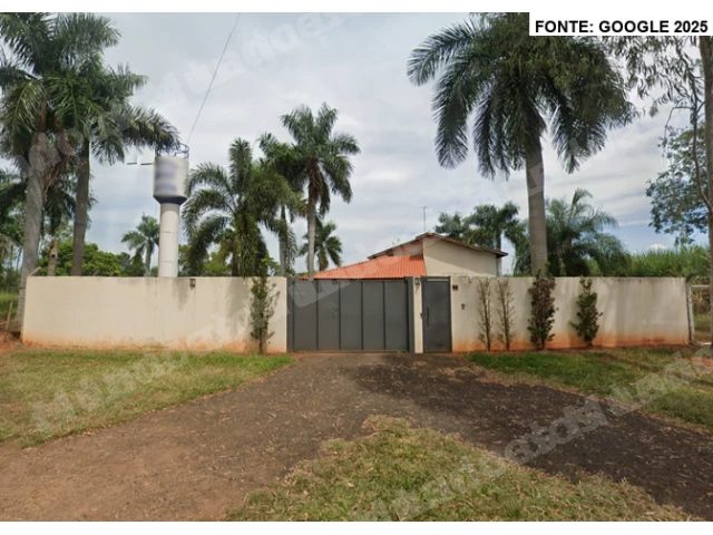 Casa de 82200 m2 em leilao em Jales/SP