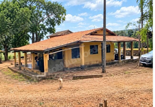 Terreno de 27225 m2 em leilão em Brasil