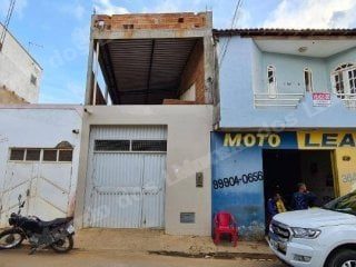 Casa de 193 m2 em leilão em Irecê/BA