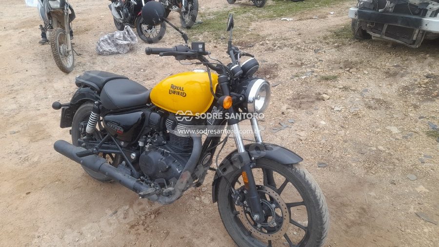 Royal Enfield Meteor F 2022 em leilão em São José dos Pinhais/PR