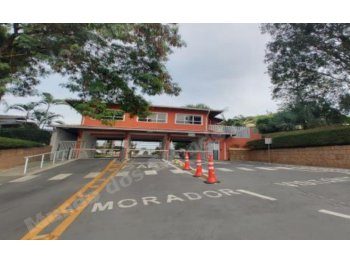Imovel de 290 m2 em leilao em Louveira/SP