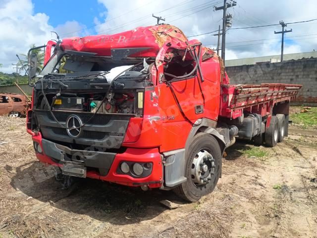 Mercedes 2015 em leilão em Brasil