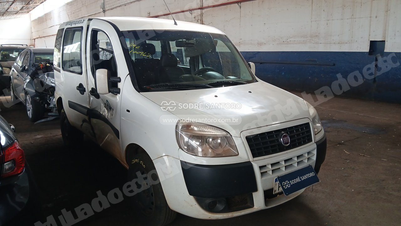 Fiat Doblo Essence 1.8 2017 em leilao em Ribeirão Preto/SP