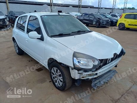 Renault Clio em leilao em Eusébio/CE