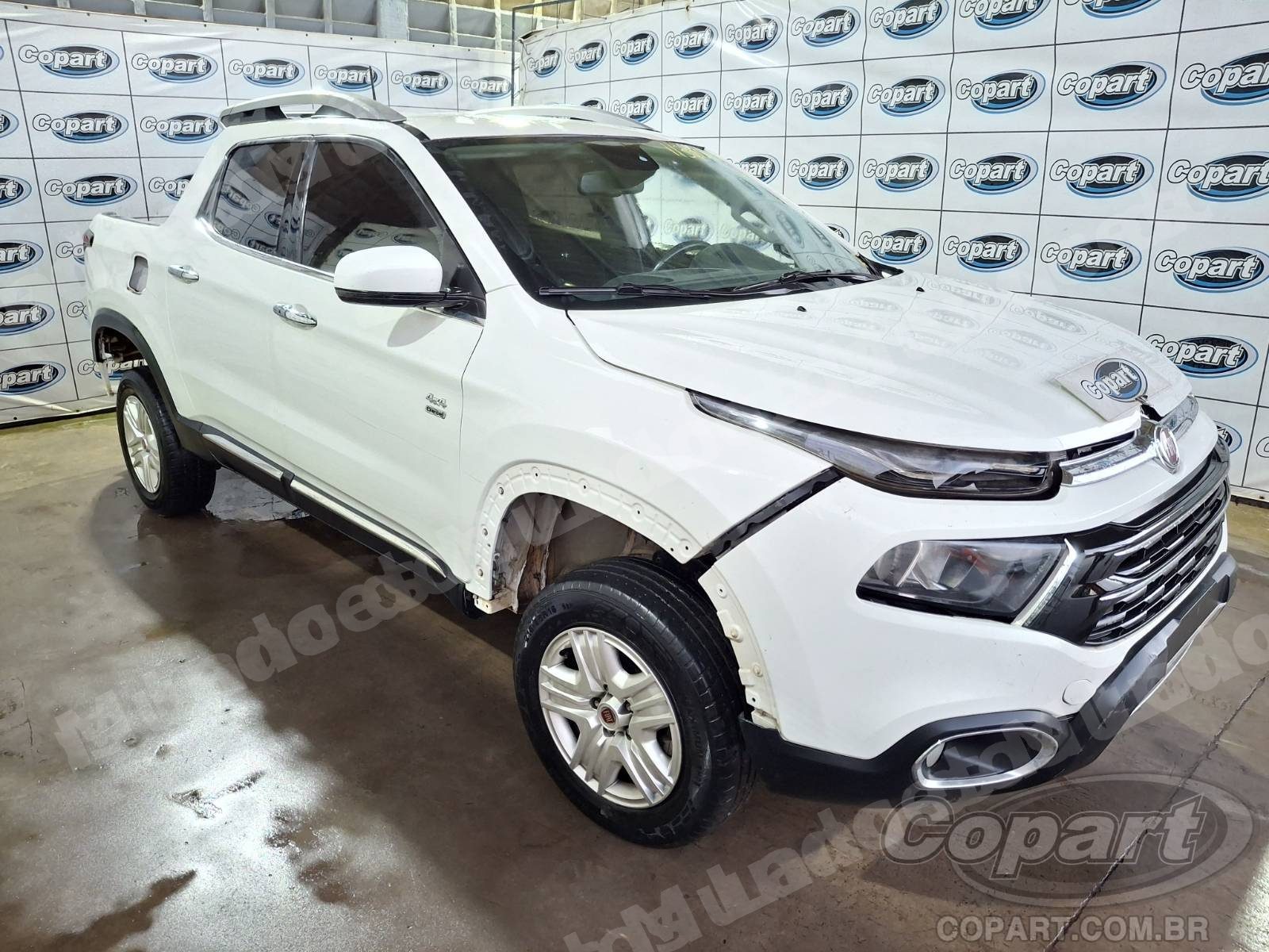 Lote em leilao em Candeias/BA