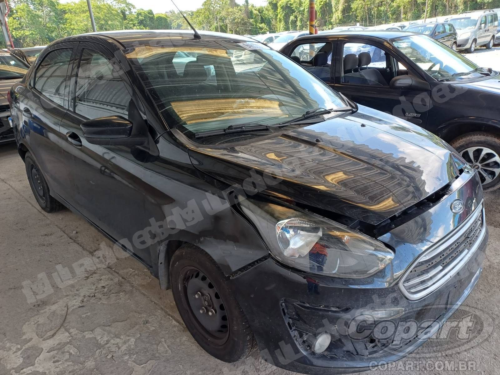 Veiculo em leilao em Embú das Artes/SP