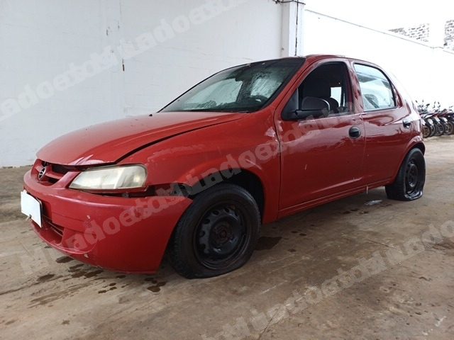Gm Celta 2004 em leilão em Brasil
