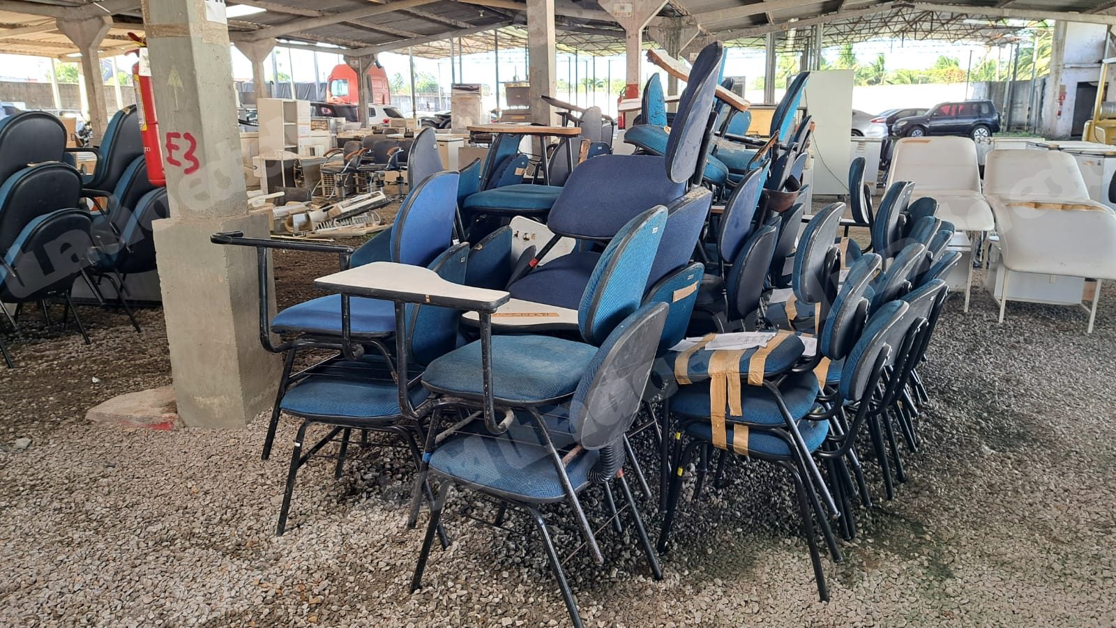 Lote em leilao em Brasil