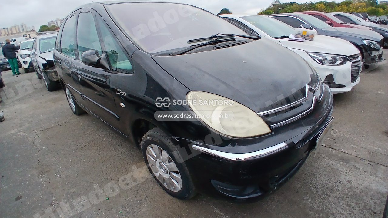 Citroen Picasso 2011 em leilão em Brasil