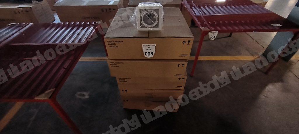 Lote em leilao em Brasil