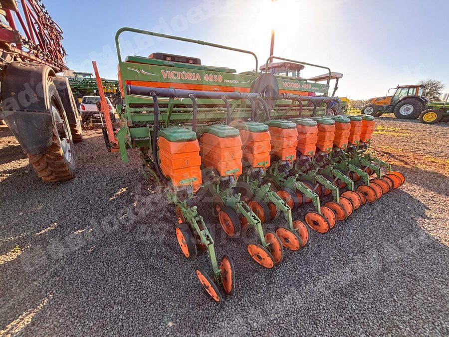 Máquina agrícola 2014 em leilão em Ciríaco/RS
