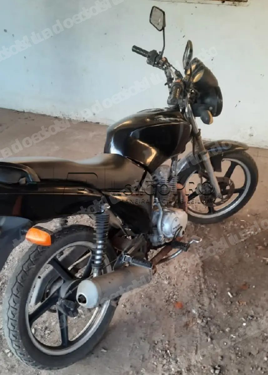 Dafra em leilão em Itaqui/RS