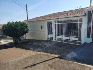 Casa de 168 m2 em leilão em Marília/SP