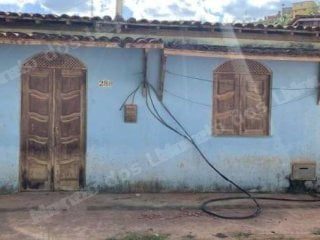Casa em leilao em Teolândia/BA