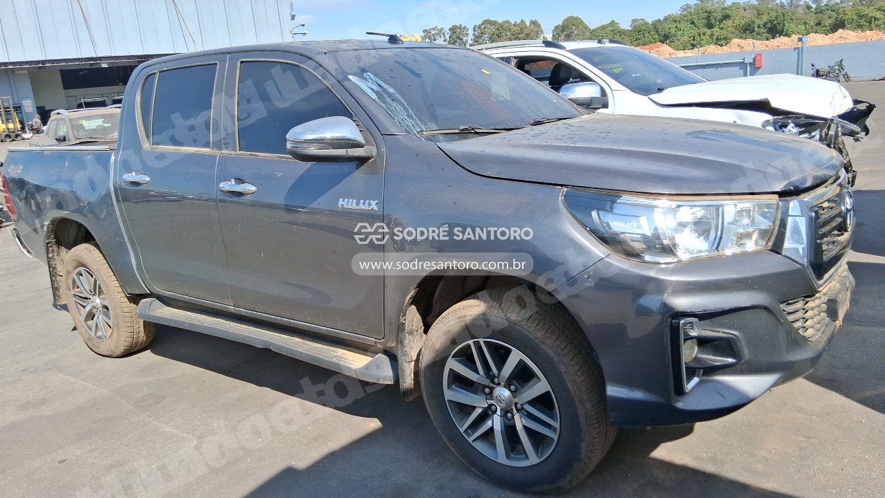 Toyota em leilao em Brasil