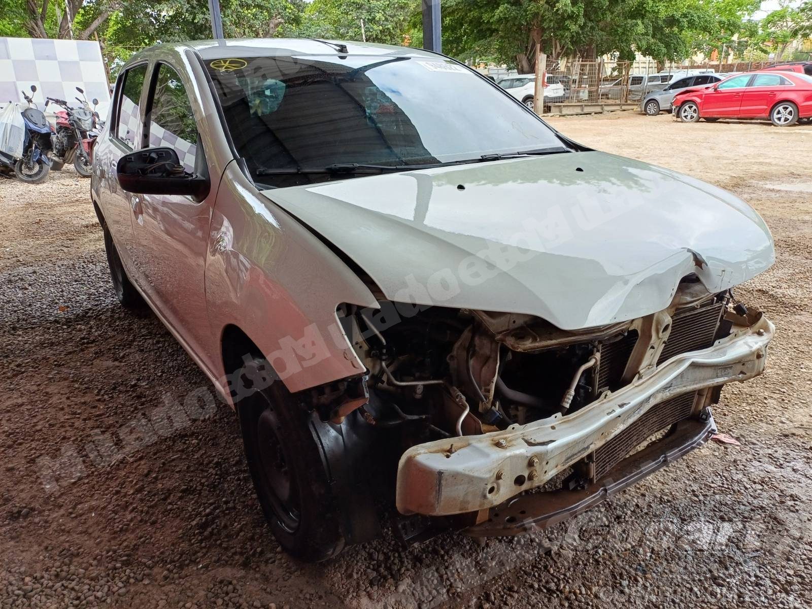 Lote em leilao em Eusébio/CE