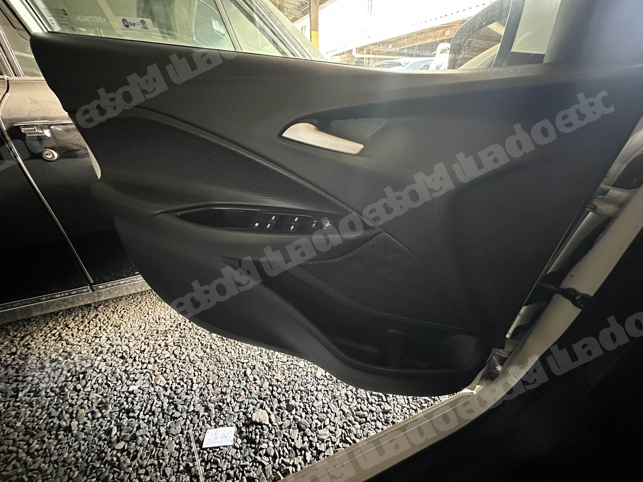 Chevrolet Onix 2026 em leilao em Curitiba/PR