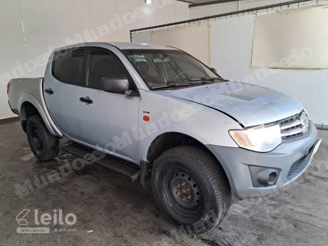 Mitsubishi L200 em leilao em Aparecida de Goiânia/GO - Lote 2