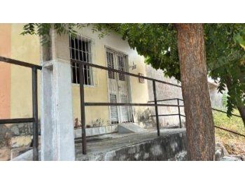 Imóvel de 80 m2 em leilão em Santa Quitéria/CE