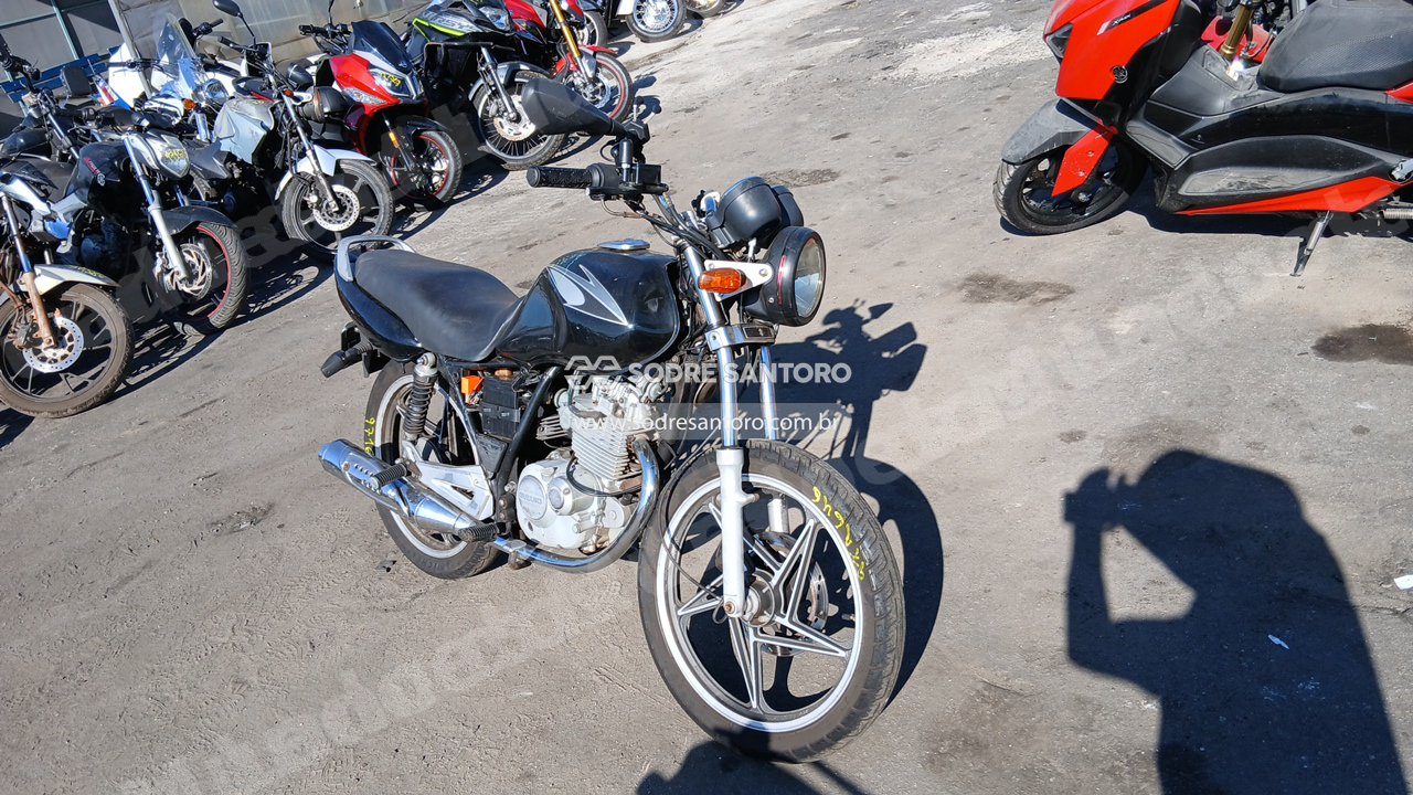 Suzuki em leilao em Brasil