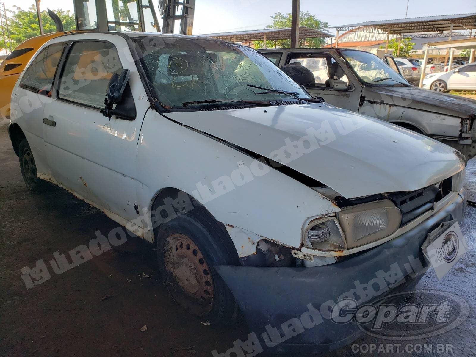 Lote em leilao em Eusébio/CE