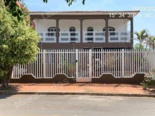 Casa de 336 m2 em leilão em Cuiabá/MT