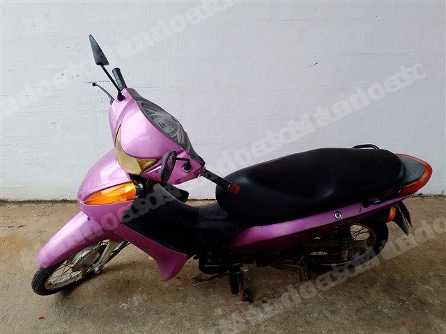 Honda 2013 em leilao em Brasil - Lote 1