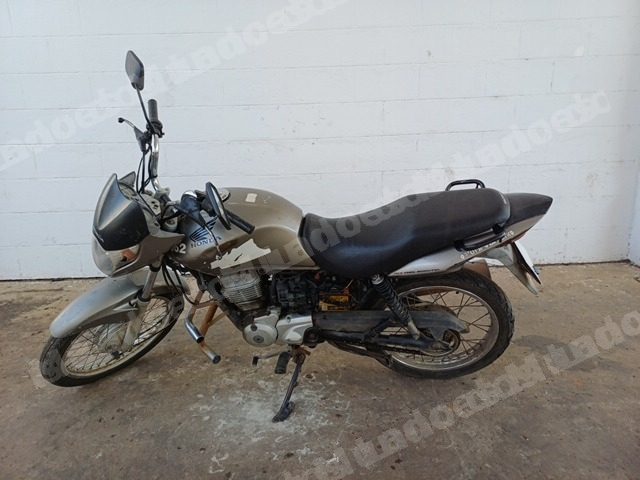 Honda em leilao em Brasil