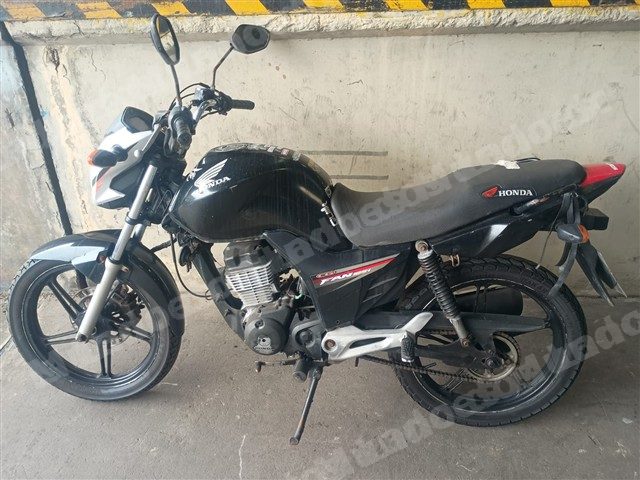 Honda 2017 em leilão em Paulista/PE