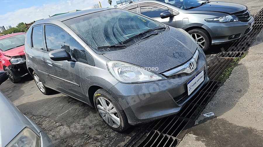 Honda Fit Ex Flex 2013 em leilão em Guarulhos/SP