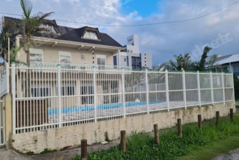 Casa em leilao em Itapoá/SC