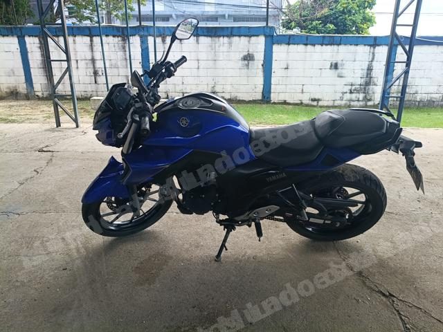 Yamaha 2025 em leilao em Brasil