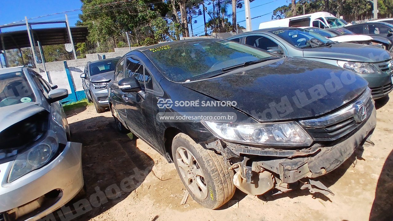 Honda em leilao em São José dos Pinhais/PR