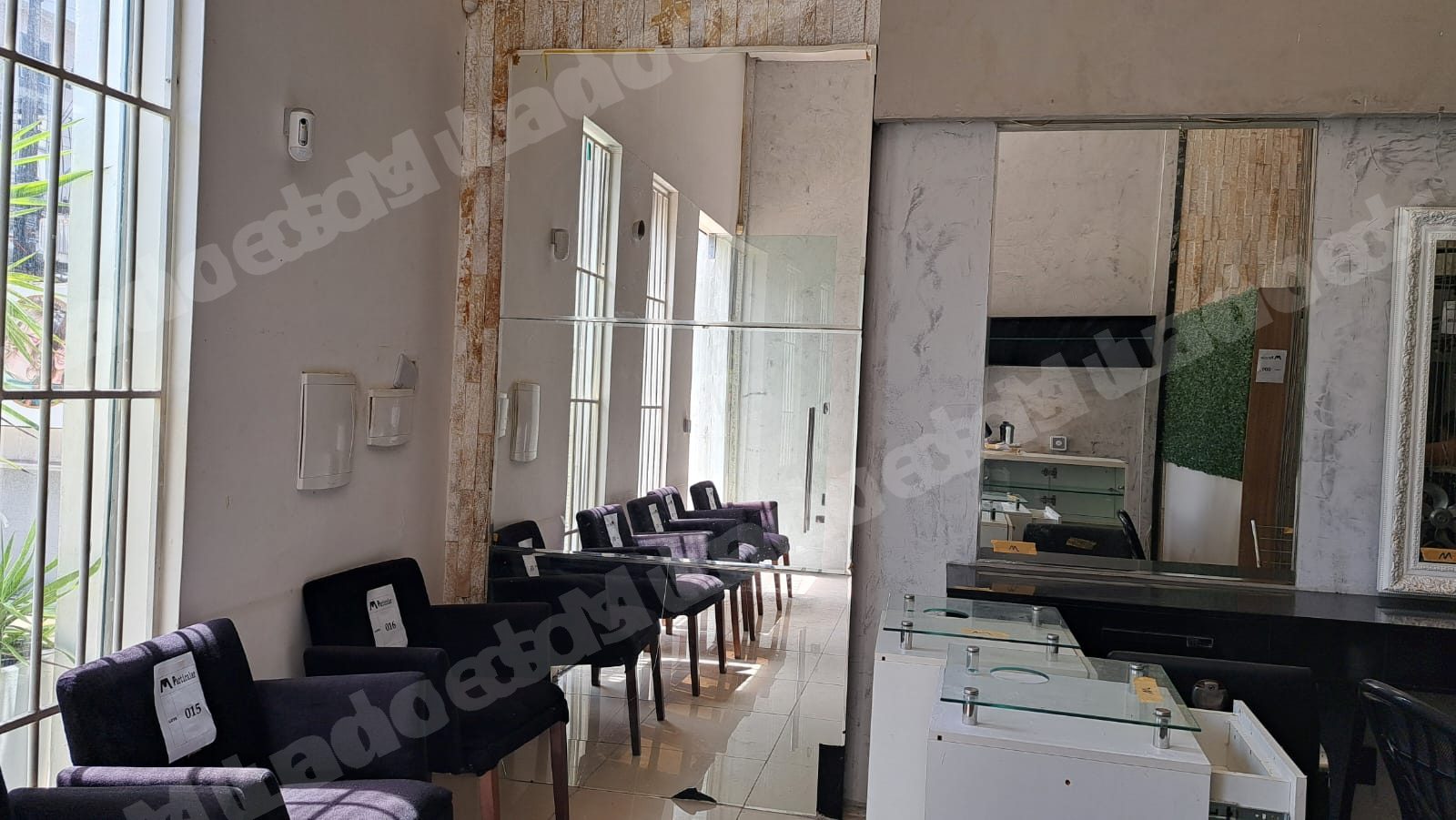 Lote em leilao em Brasil
