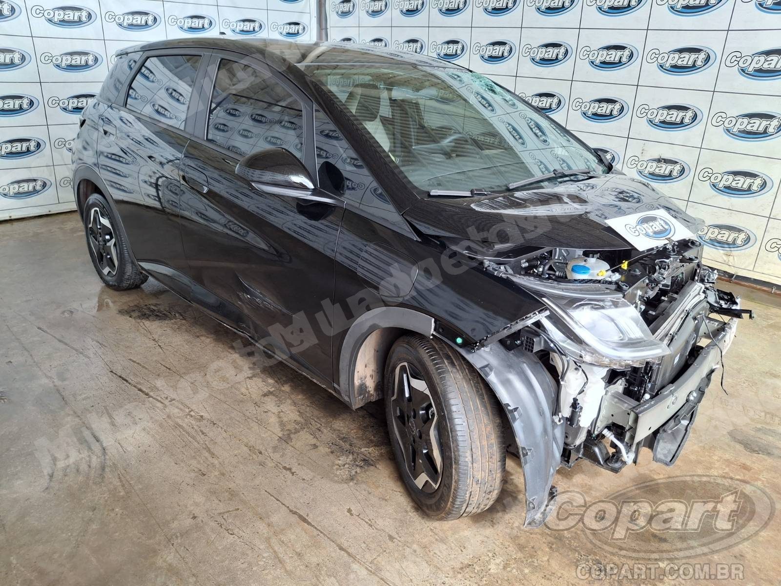 Lote em leilao em Candeias/BA
