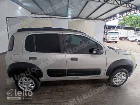 Fiat Uno em leilão em Aparecida de Goiânia/GO