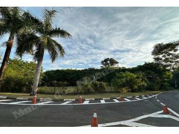 Terreno de 2390 m2 em leilão em Campinas/SP