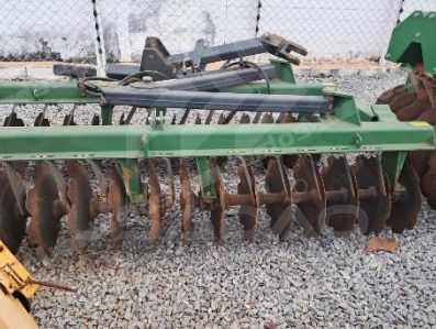 Veiculo em leilao em Santa Rita do Araguaia/GO