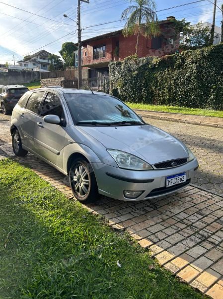 Ford Focus 2005 em leilão em Criciúma/SC