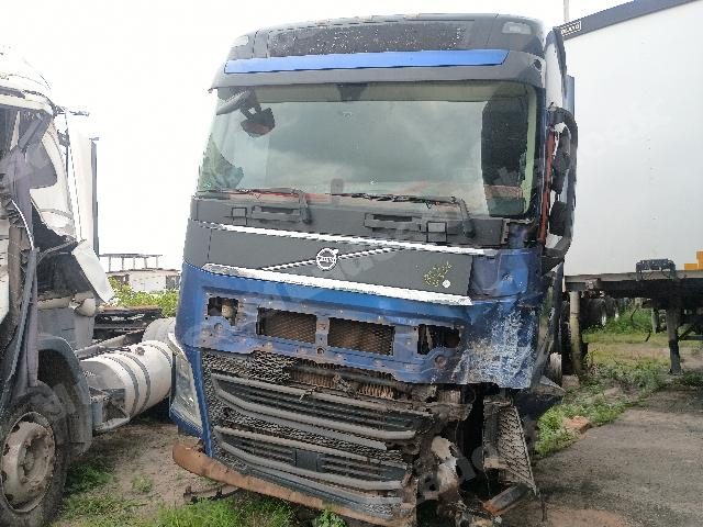 Volvo 2020 em leilão em Brasil